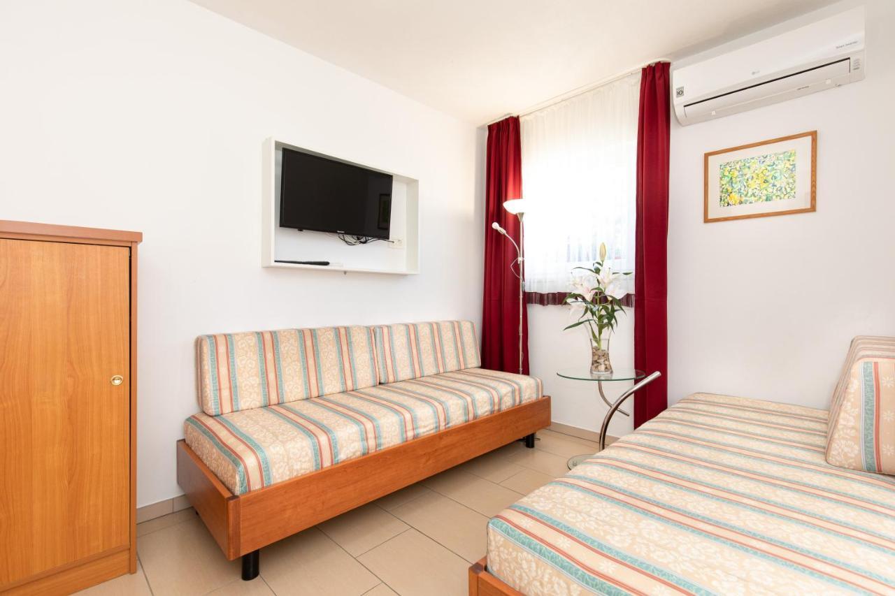 Apartmani Margita Mošćenička Draga Exterior foto